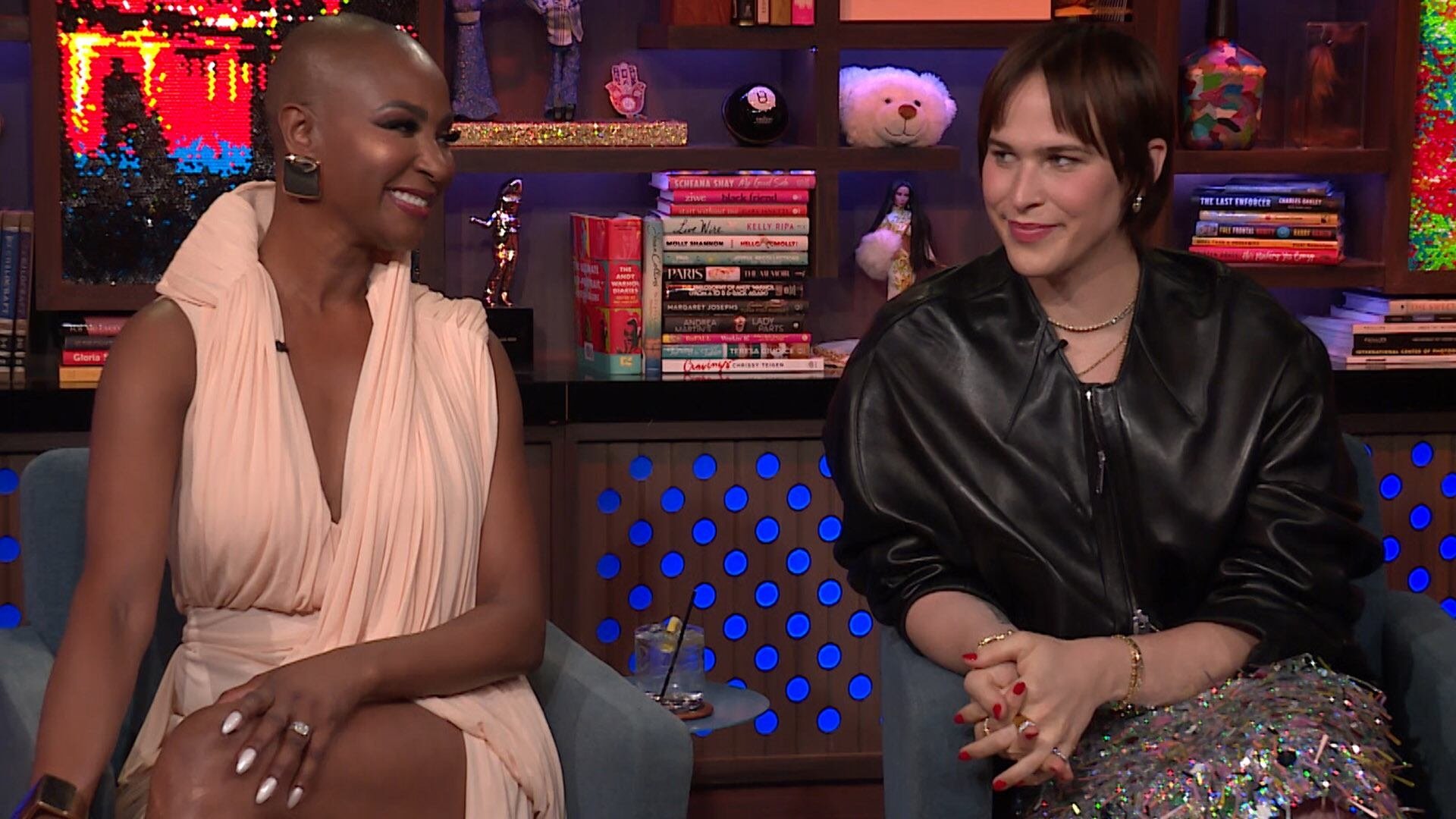 Watch What Happens Live with Andy Cohen 22x121
