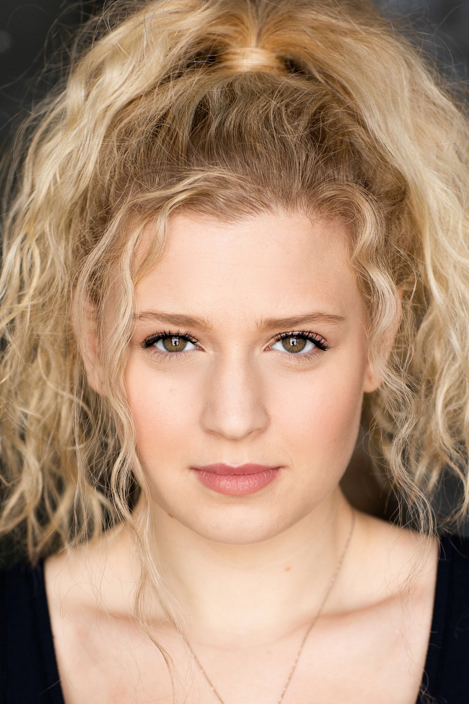 et billede af Carly Nahon