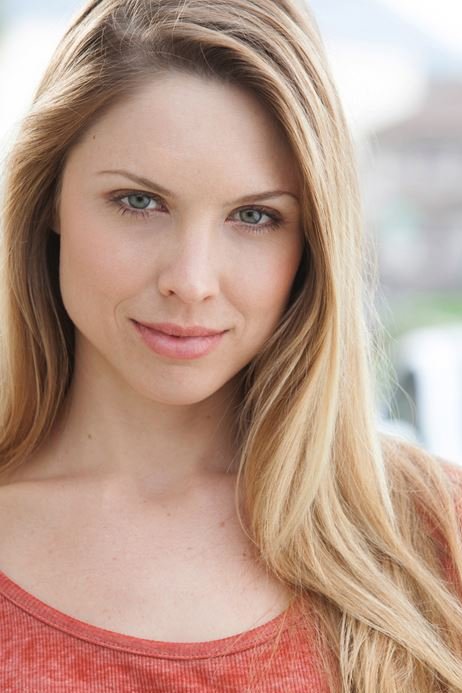 et billede af Erica Eynon