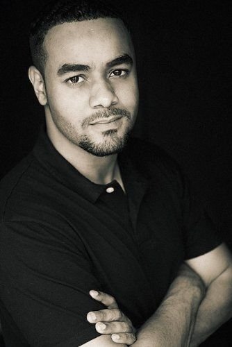 et billede af TJ Hassan