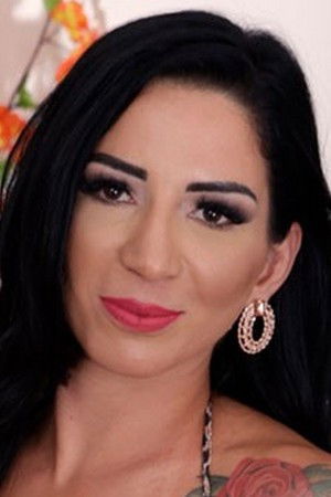 et billede af Carol Corrales