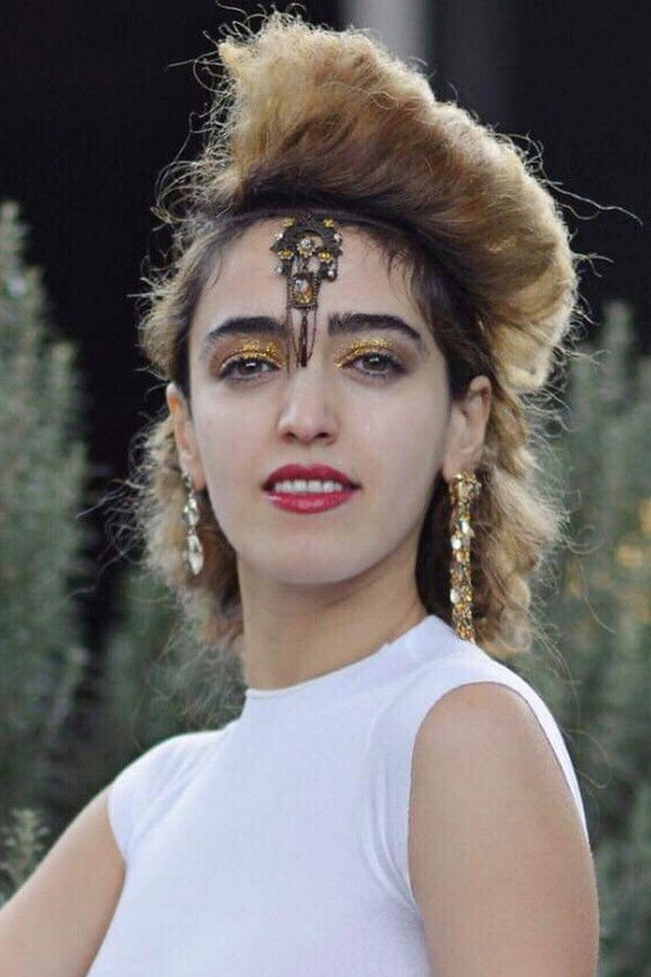 et billede af Faezeh Alavi