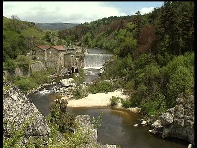 C'est pas sorcier - La Loire n°1 : des sources à Orléans