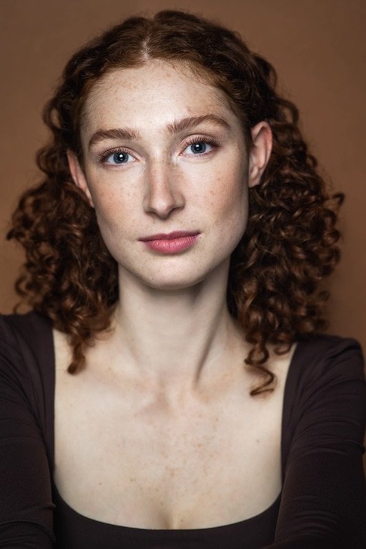 et billede af Ella Reece