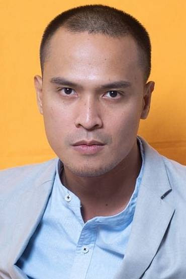 et billede af Chester Grecia