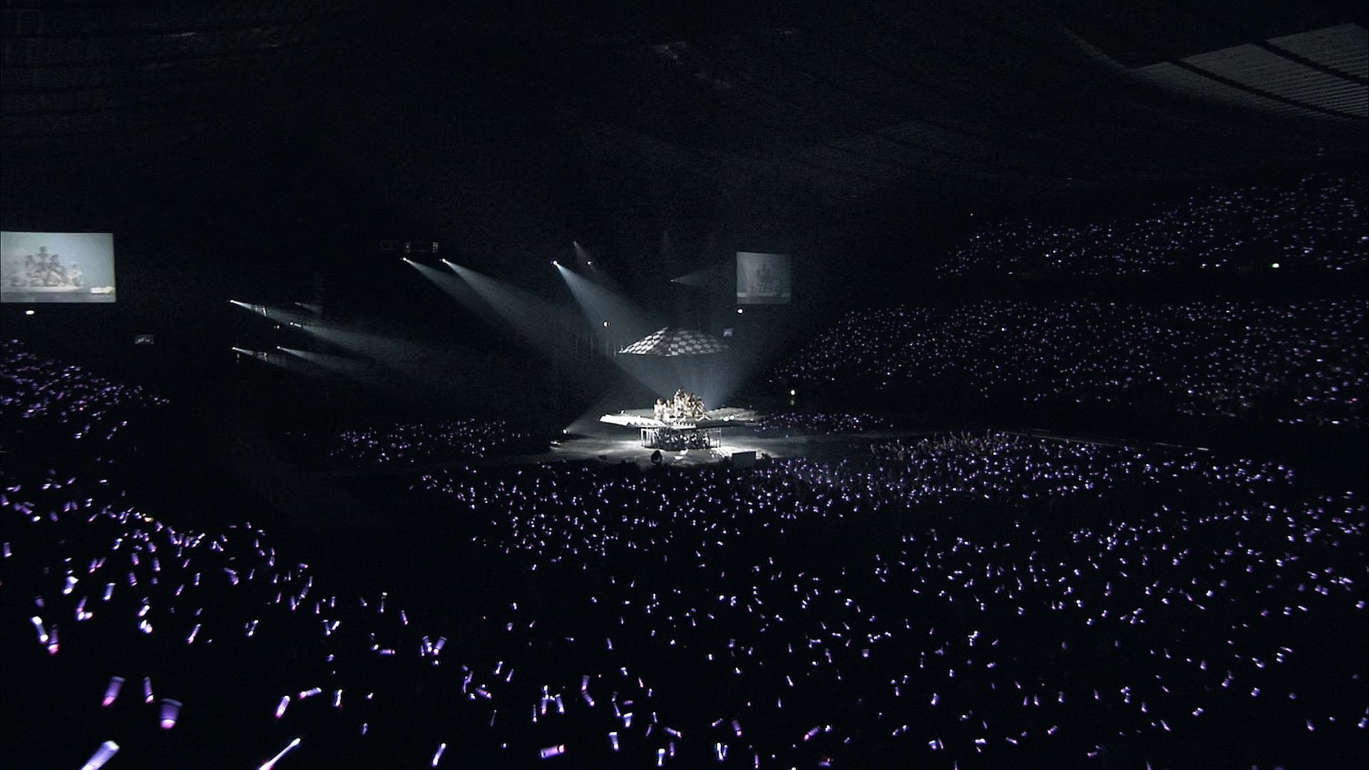 GIRLS' GENERATION ~ First Japan Tour (2011)