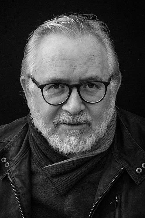 et billede af Roy Barker