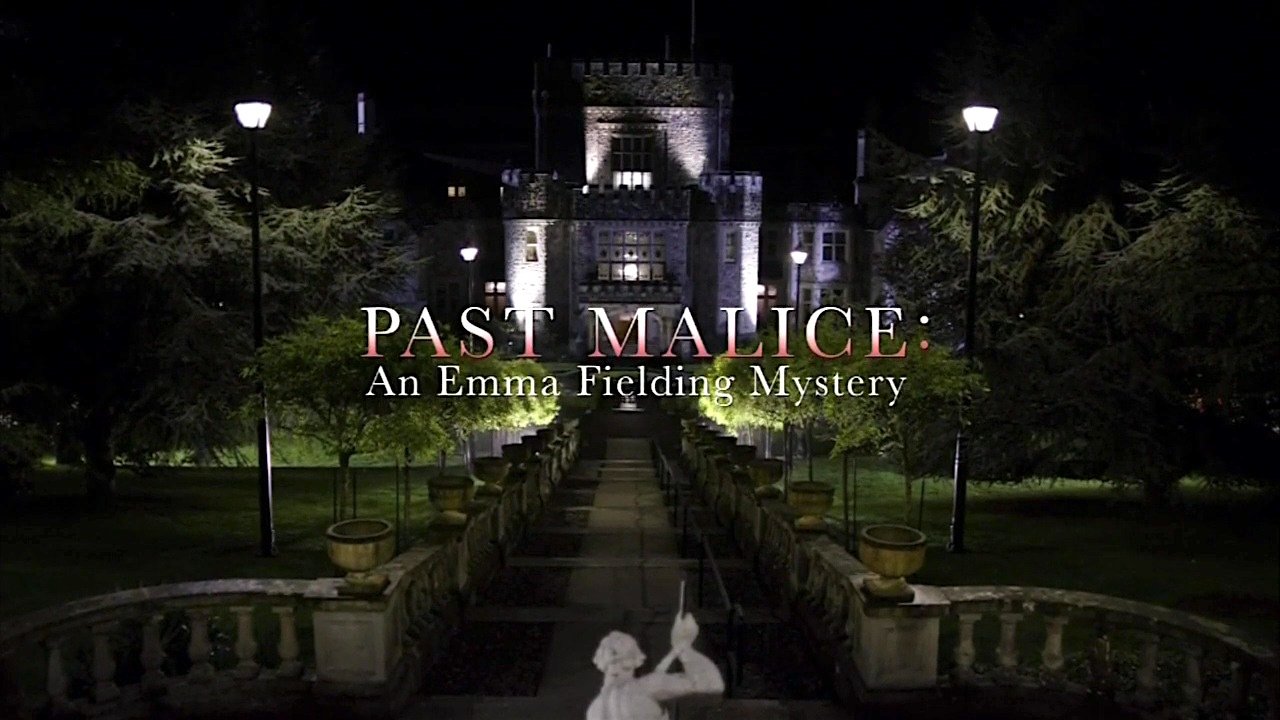 Past Malice: An Emma Fielding Mystery