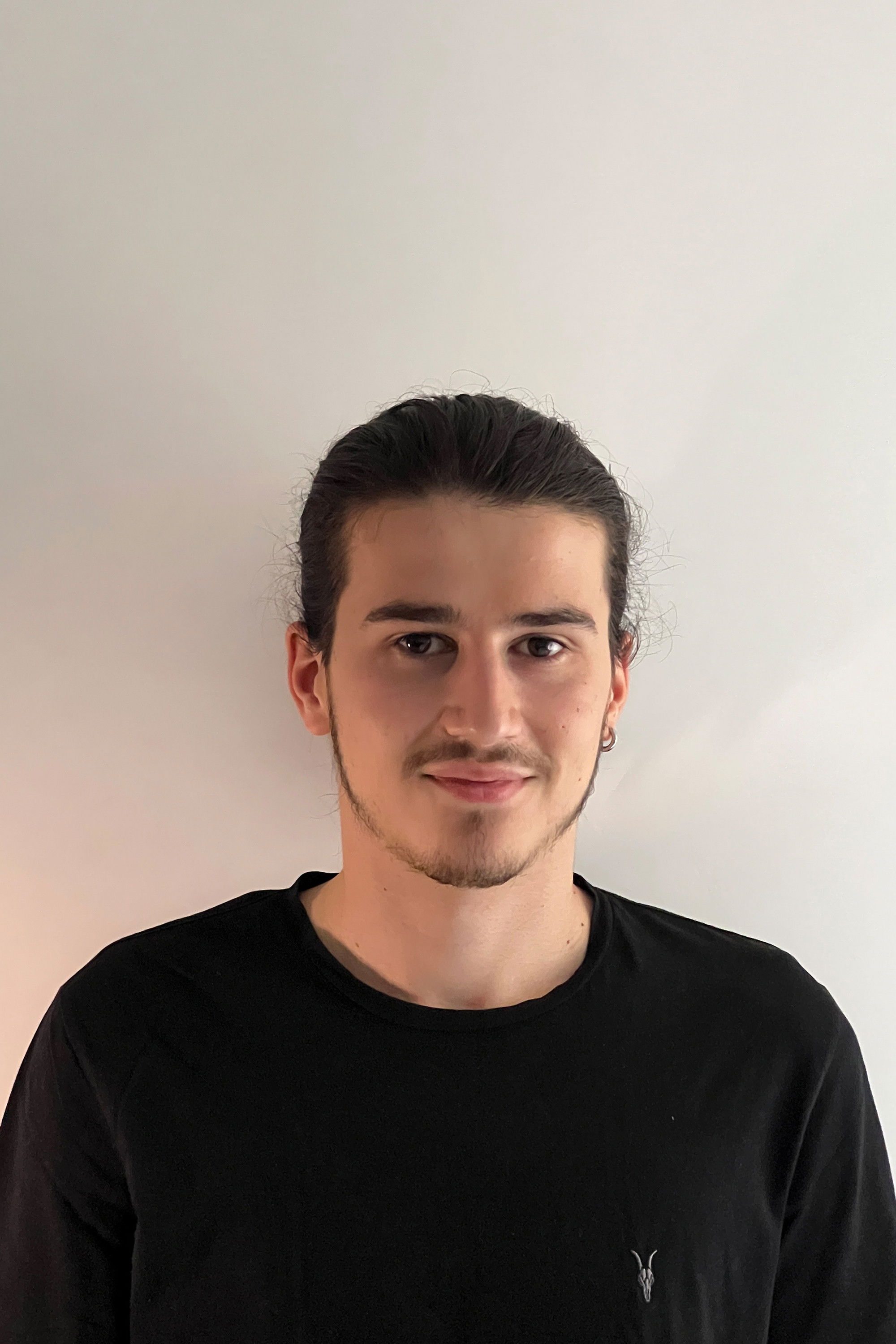 et billede af Erman Germán