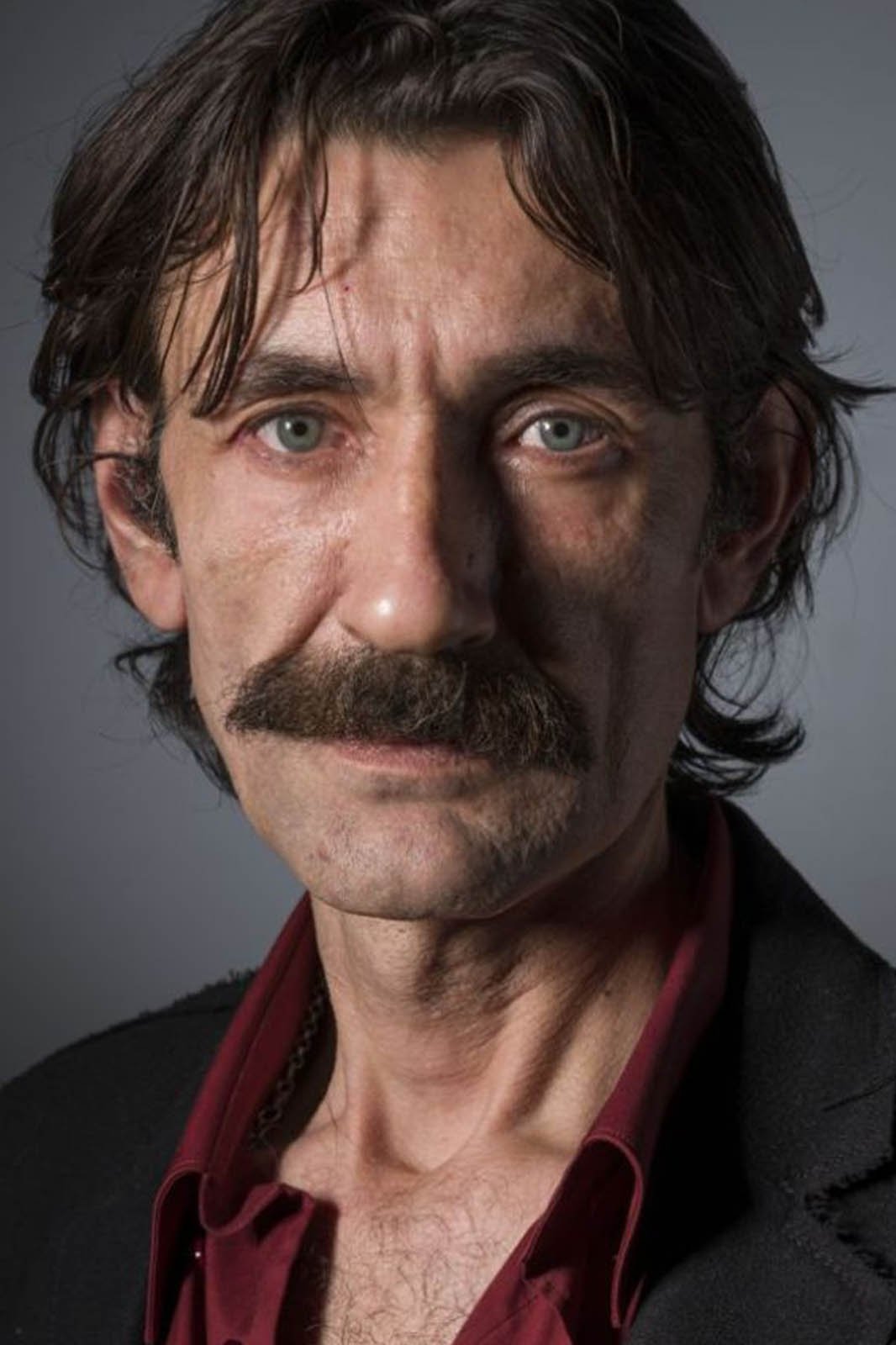 et billede af Nebil Sayın