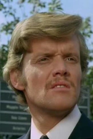 et billede af Michael Standing