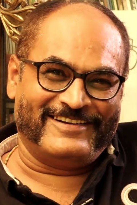 et billede af Kavitha Bharathi