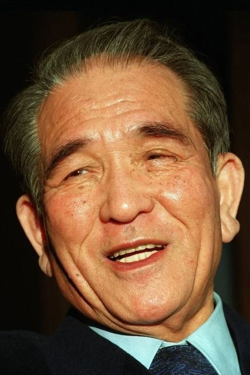 et billede af Yasuyoshi Tokuma