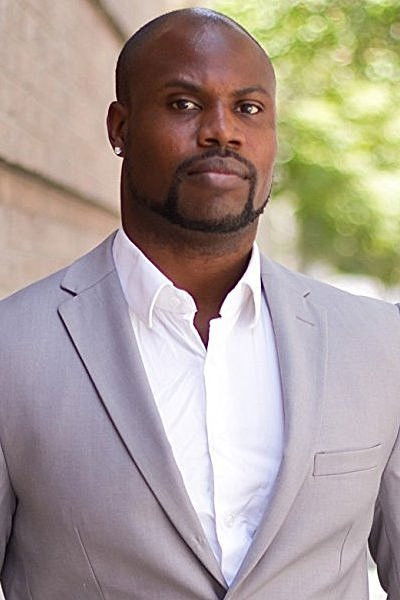 et billede af Byron Ivey