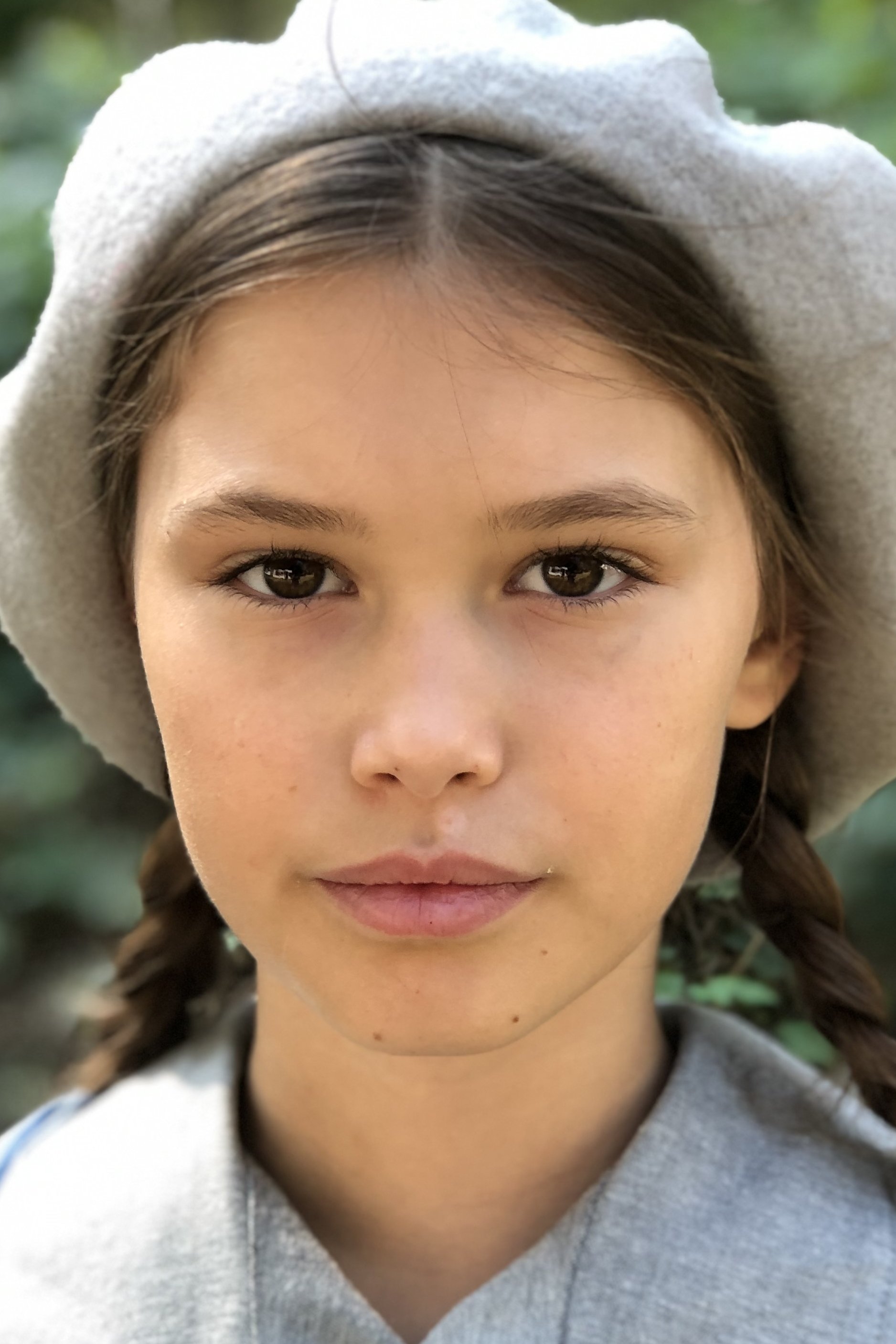 Almira Nawrot's picture in the cast