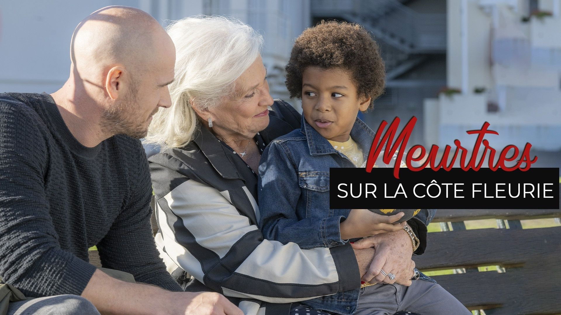 Meurtres sur la Côte Fleurie backdrop