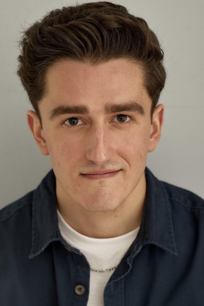 et billede af Zachary Branch