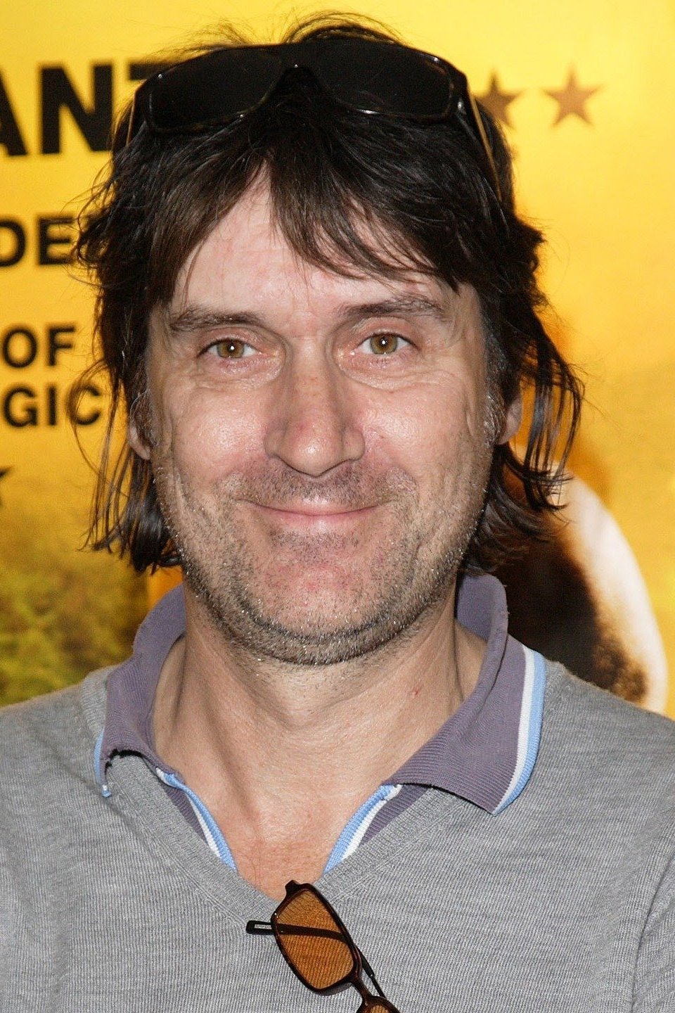 et billede af Neal Purvis