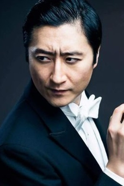 et billede af Charles Edward Bae