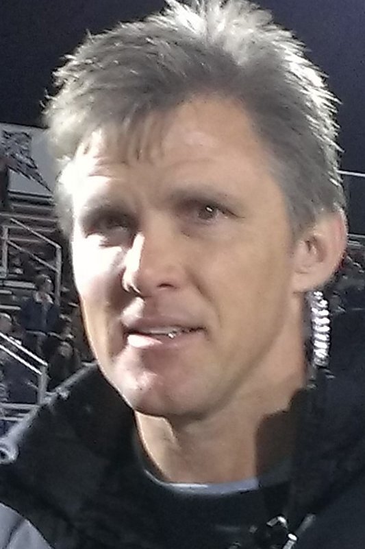 et billede af Michael J. Fisher