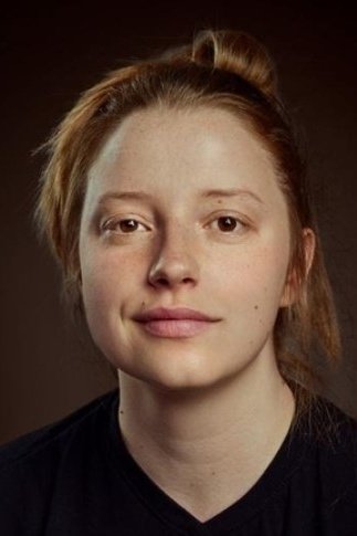 et billede af Mailys Dumon