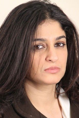 et billede af Nadia Jamil