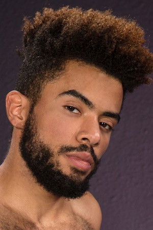 et billede af Caleb Daniels