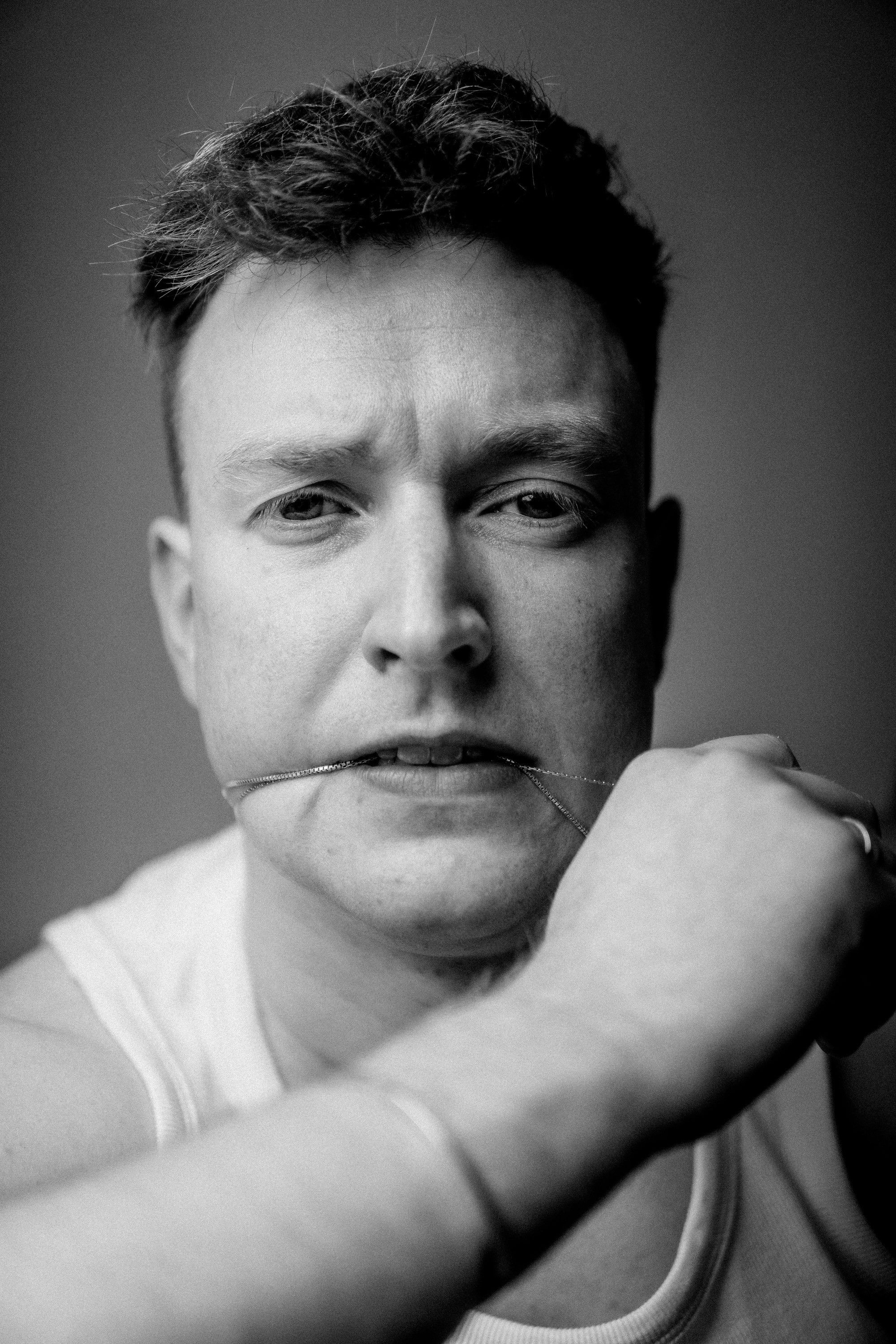 et billede af Justin Ensor