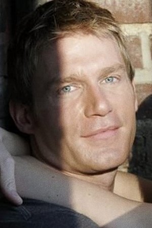 et billede af Michael Molina