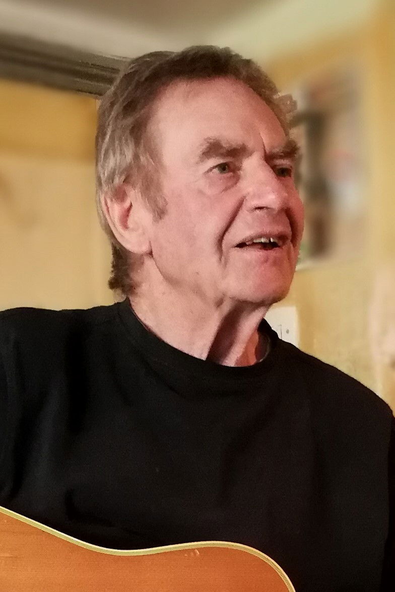 et billede af Alun Davies