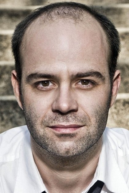 Gaëtan Vassart's picture in the cast