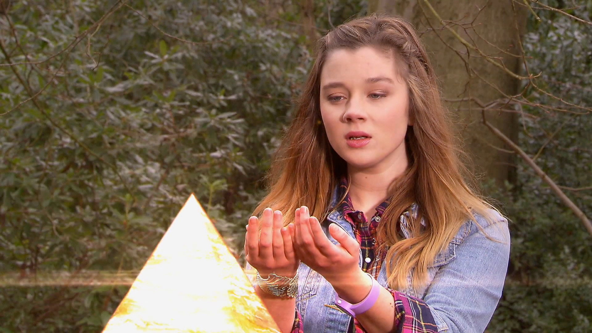 House of Anubis: The Touchstone of Ra