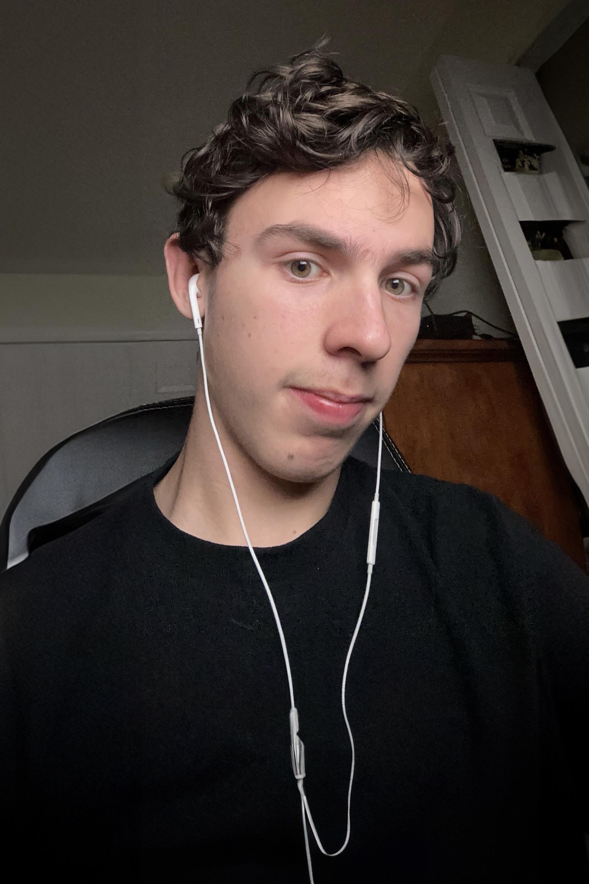 Aidan Walsh's picture in the cast