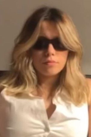 et billede af Cecília Coêlho