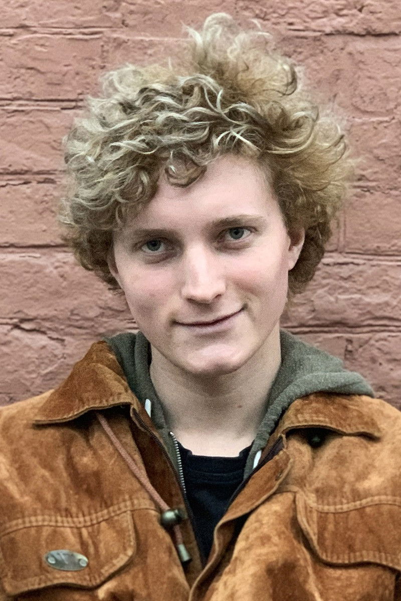 et billede af Denis Zainyllin