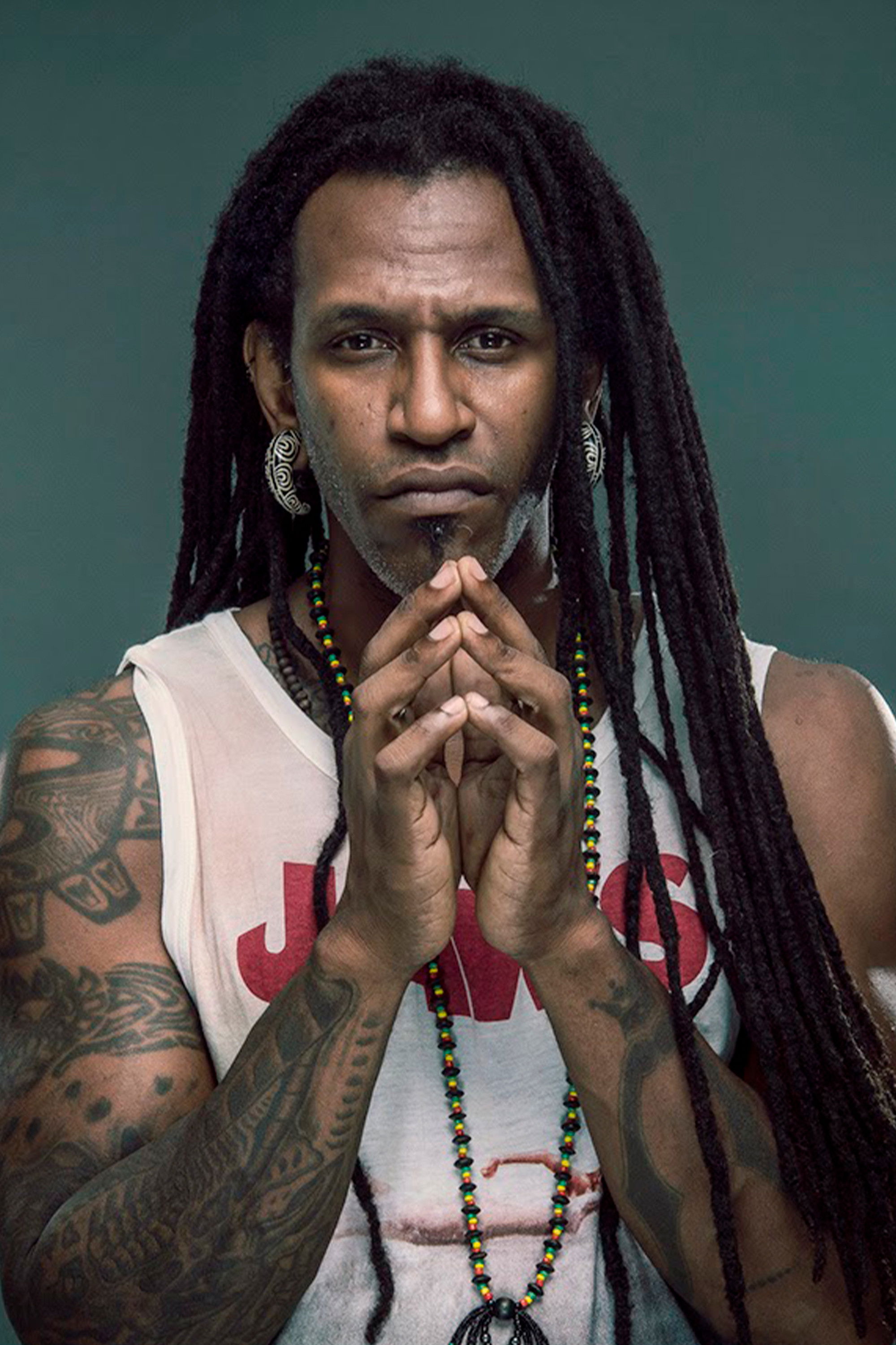 et billede af Tony Almont