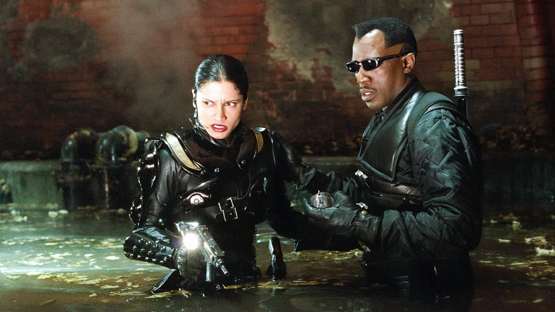 Blade 2 (2002)