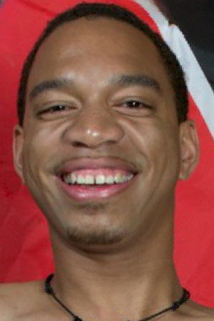 et billede af Dylan Davis