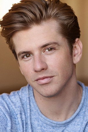 et billede af Adam Donovan