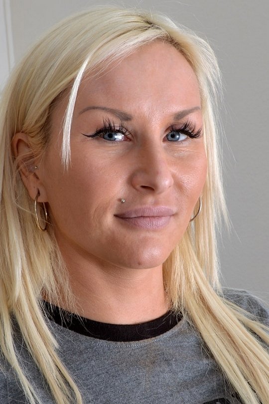 et billede af Jarushka Ross