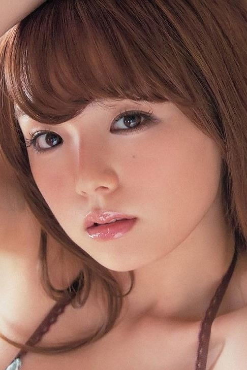 et billede af Ai Shinozaki