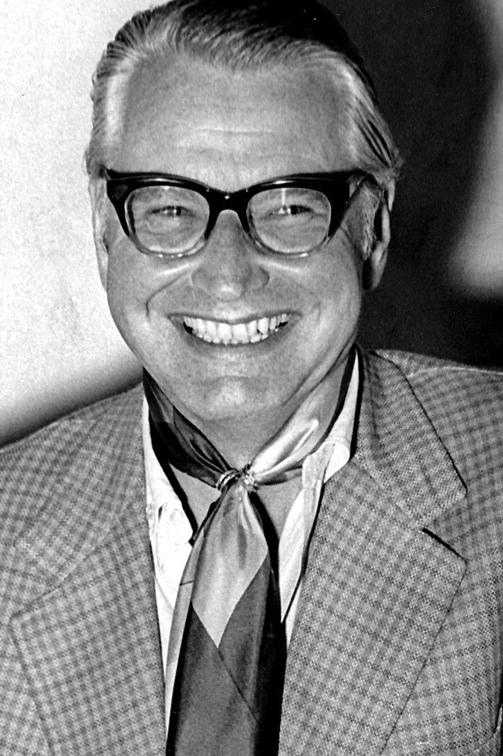 et billede af Ken Annakin