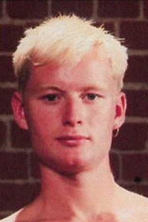 et billede af Justin Young