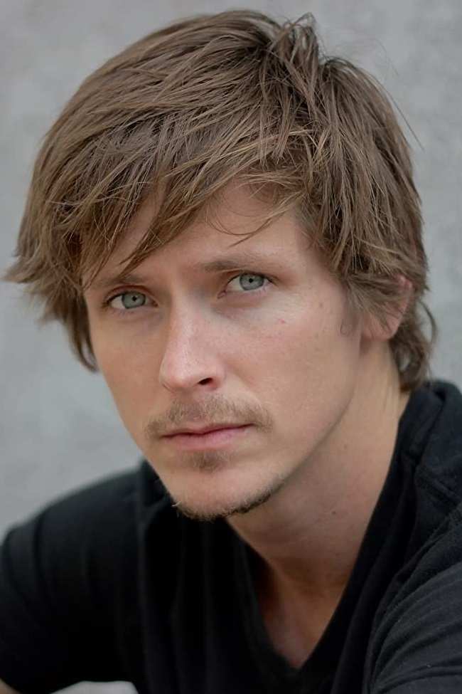 et billede af Bryan Adrian