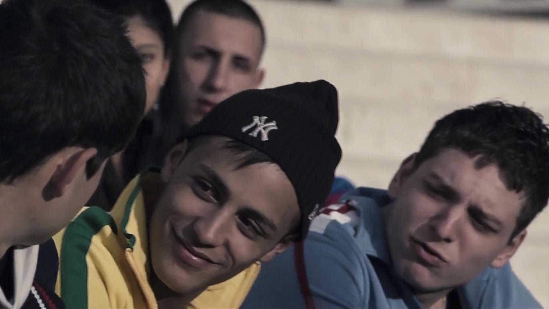 Ali Blue Eyes (2012)