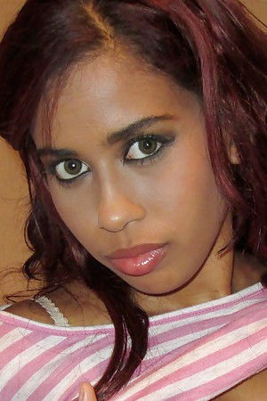 et billede af Julissa James