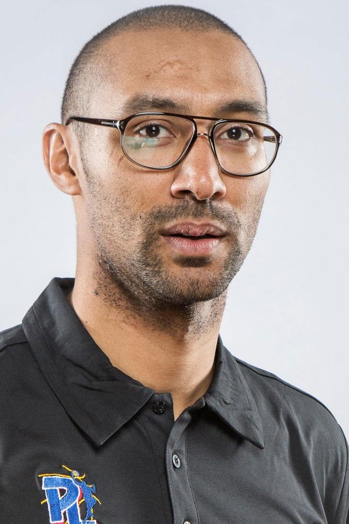 et billede af Emmanuel Pinda