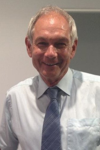 et billede af Les Brodie