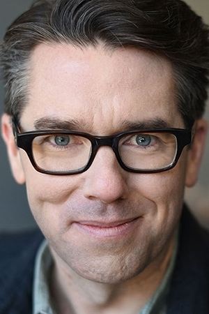 et billede af P.J. Powers