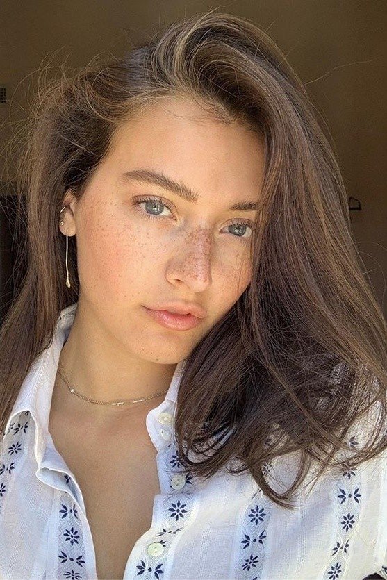 Jessica Clements backdrop